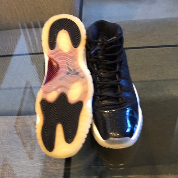 Air Jordan 11 Retro 72-10 - Picture 2 of 2